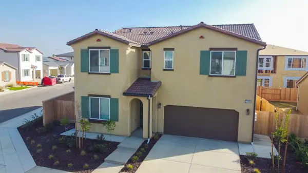 2909 E Corteza Drive, Fresno, CA 93730