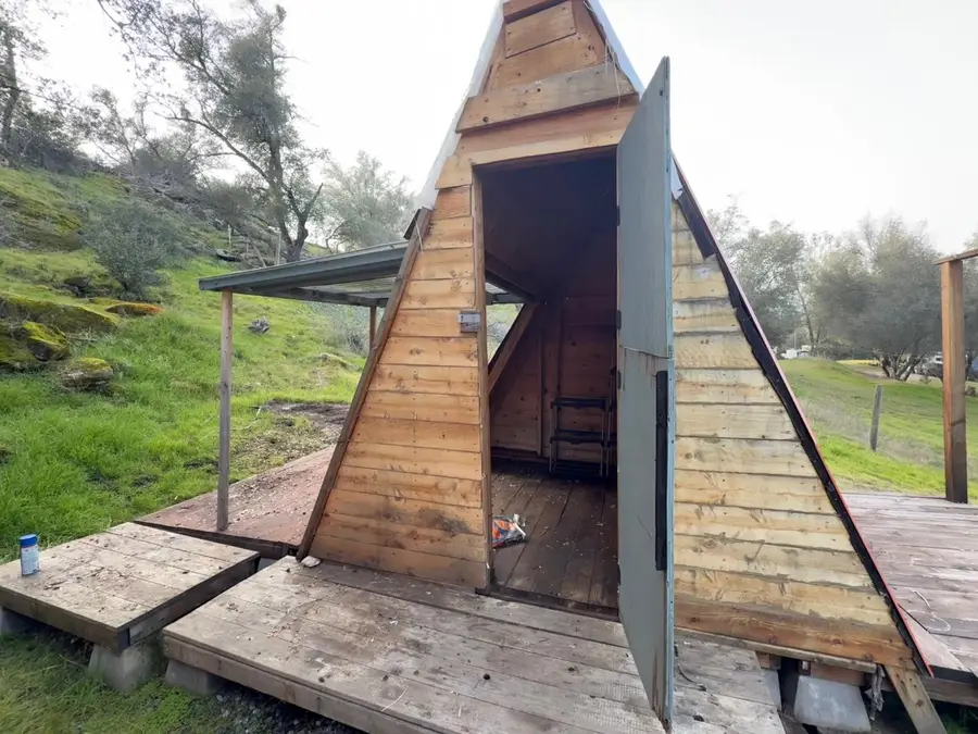 2 Happy Hollow Road, Coarsegold, CA 93614 - Image #2