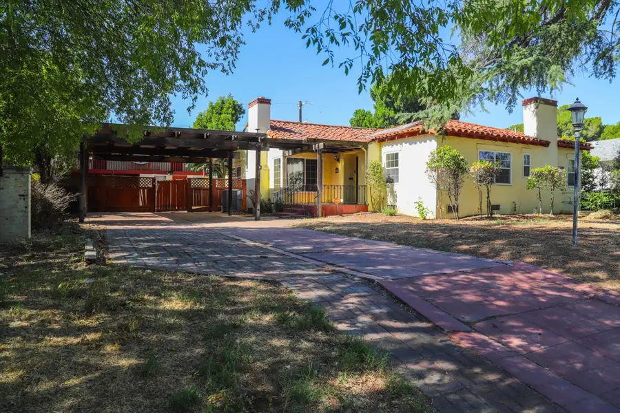 204 E Terrace Avenue, Fresno, CA 93704 - #3