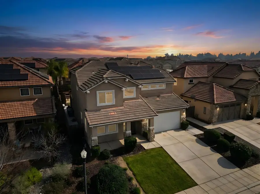 563 Mesa Drive S, Madera, CA 93636 - Image #3