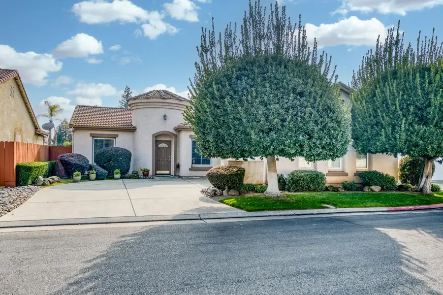 2406 E Marquise Court, Fresno, CA 93720 - Image #3