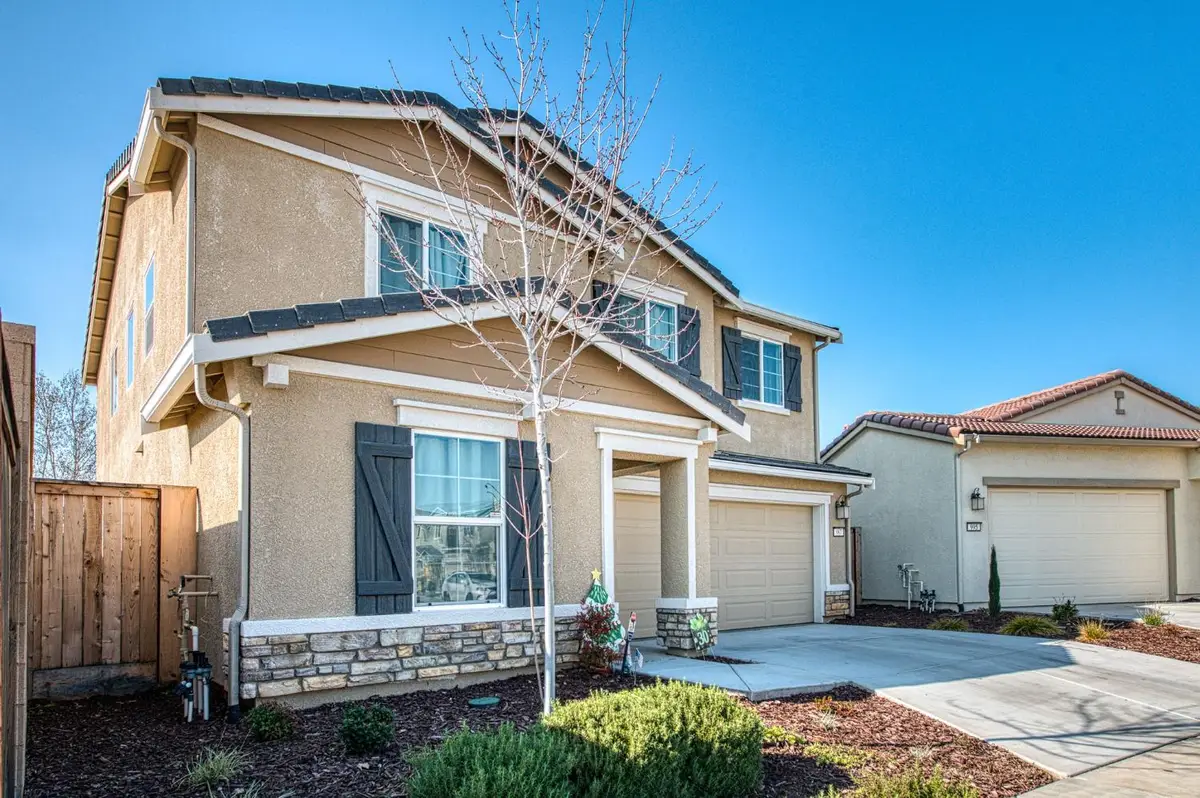 987 N Filbert Avenue, Fresno, CA 93727 - Image #1