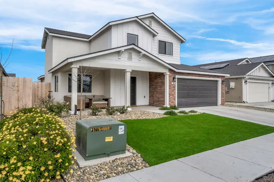 1356 W Annika, Hanford, CA 93230 - #3