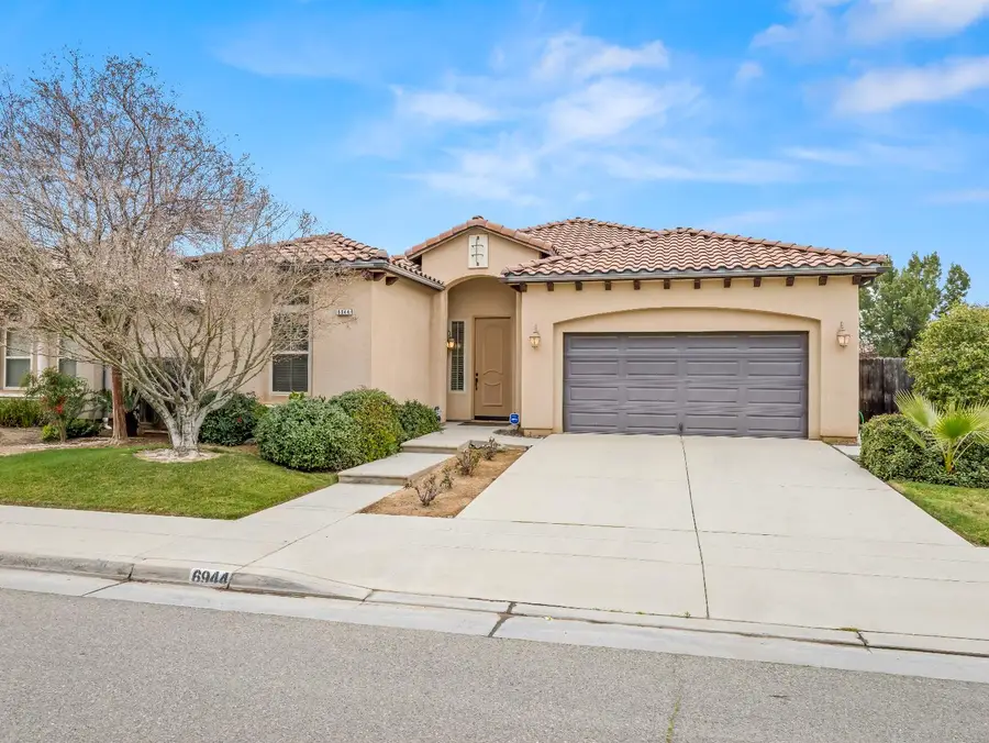6944 W Wrenwood Lane, Fresno, CA 93723 - Image #2