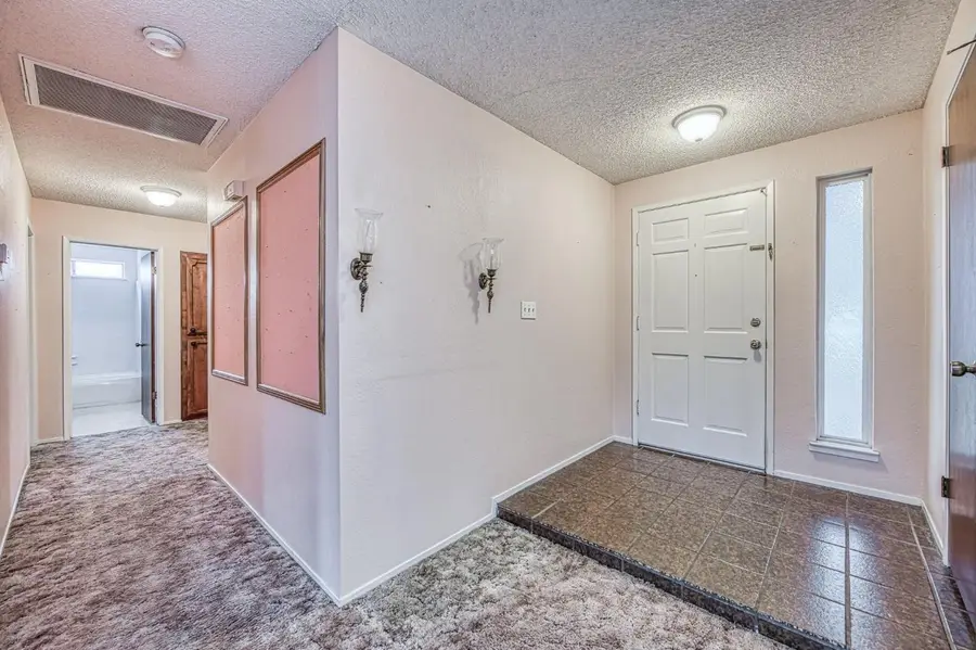 3145 Sylmar Avenue, Clovis, CA 93612 - #2