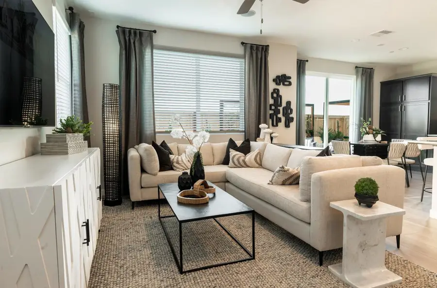 586 Ophelia Avenue, Madera, CA 93636 - Image #3