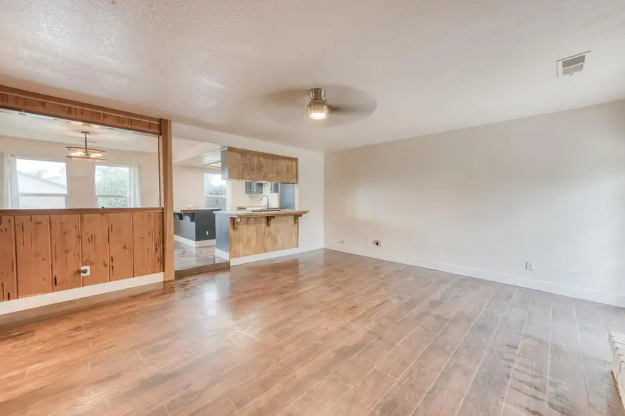 3654 Thompson Avenue, Selma, CA 93662 - #3