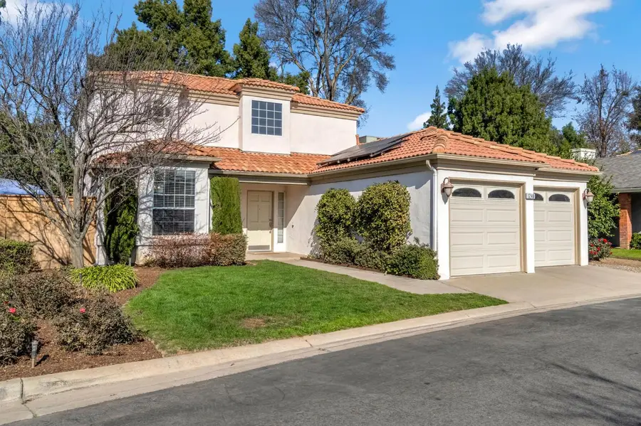 1248 E Loma Linda Avenue, Fresno, CA 93720 - #2