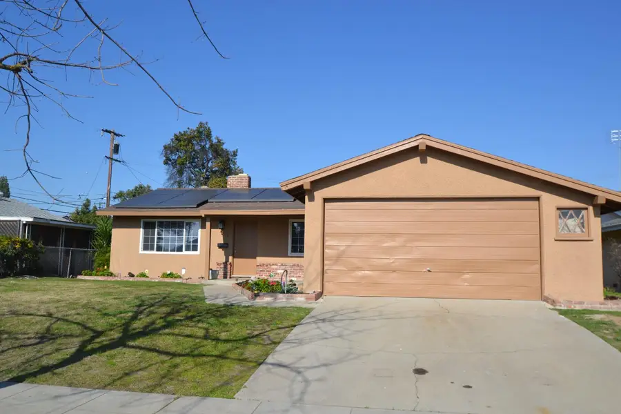 3715 E Garland Avenue, Fresno, CA 93726 - Image #2