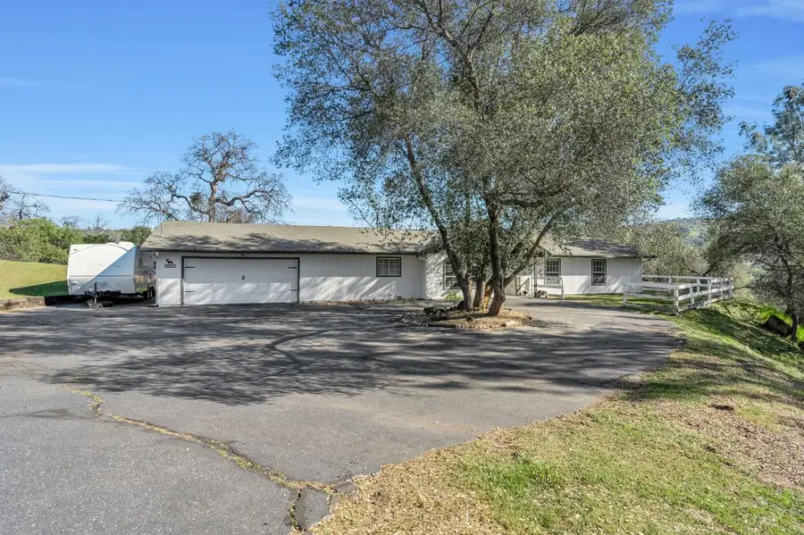 30535 Titan Drive, Coarsegold, CA 93614 - Image #3