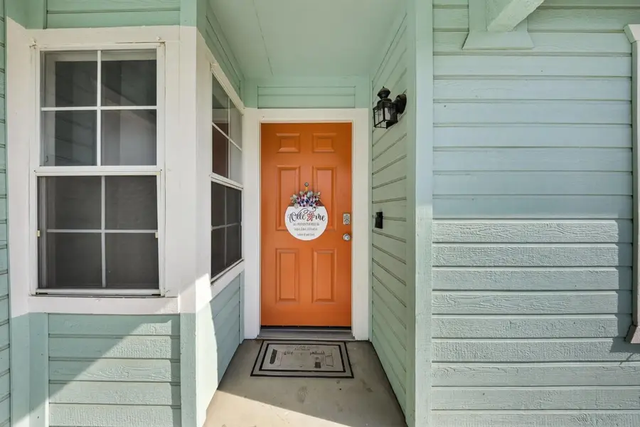 746 Pepper Avenue, Lemoore, CA 93245 - #3