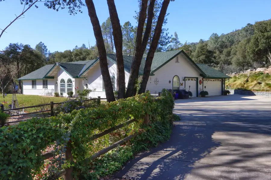 44535 Windsong Way, Ahwahnee, CA 93601 - #2