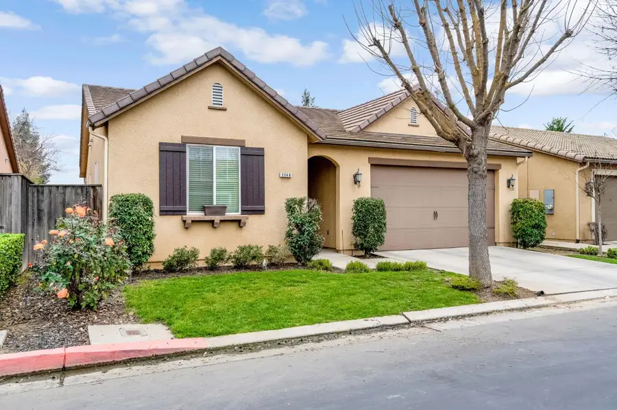 3940 Chessa Lane, Clovis, CA 93619 - Image #3