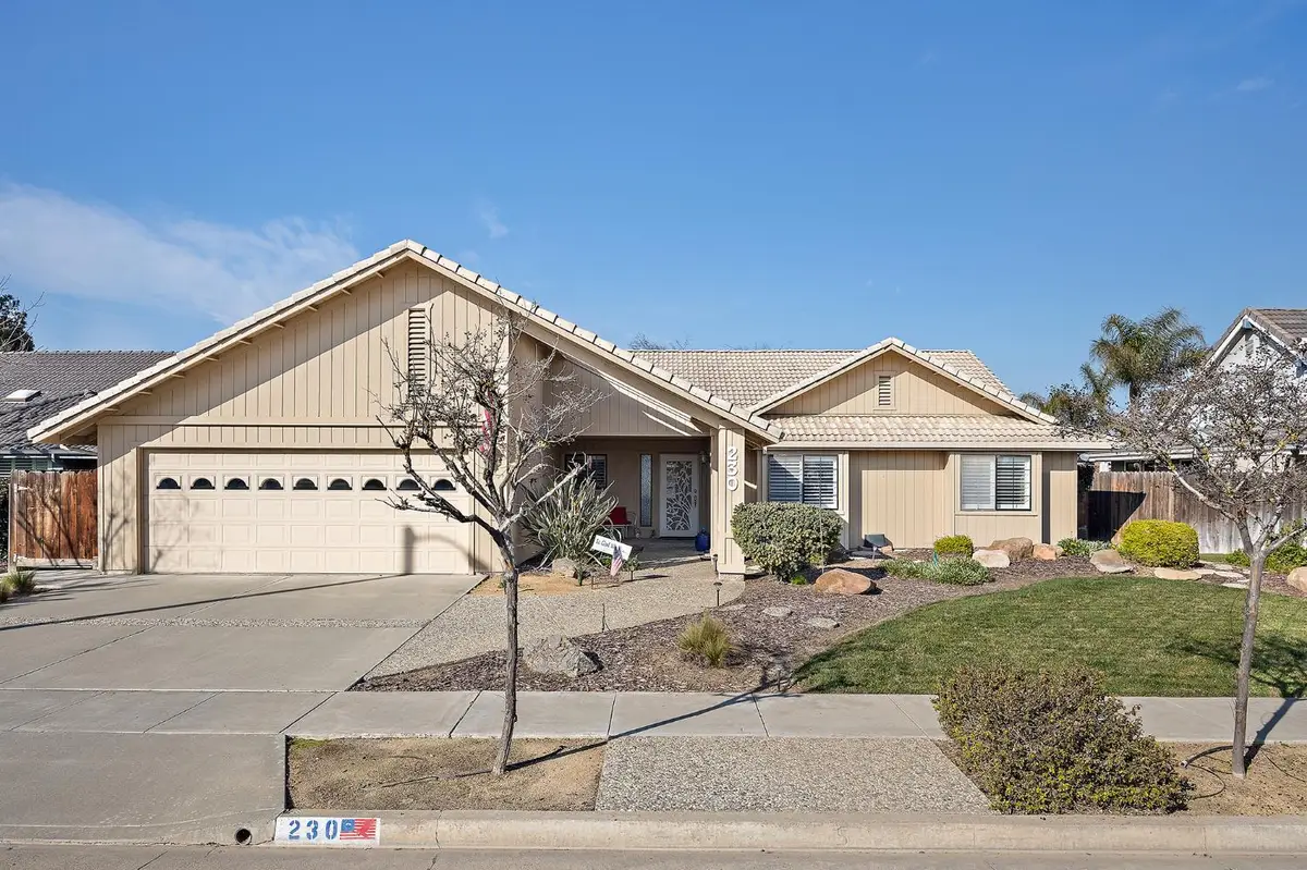 230 W Ash, Hanford, CA 93230 - #1