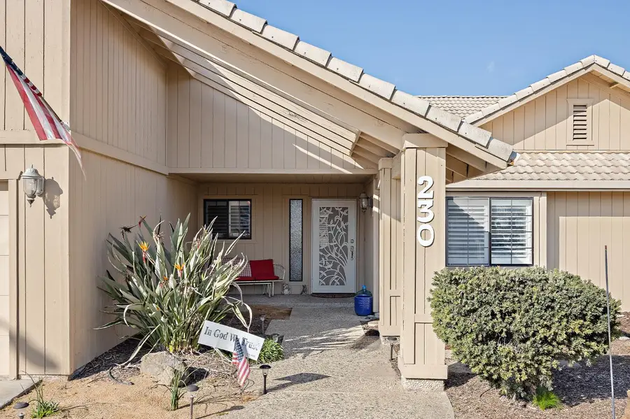 230 W Ash, Hanford, CA 93230 - #3