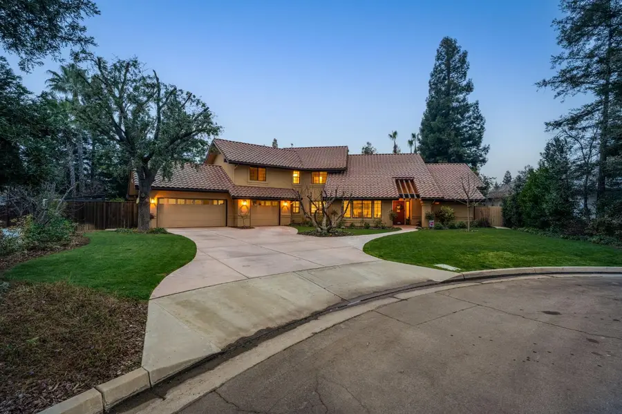 9981 N Madison Ridge Road, Fresno, CA 93720 - Image #2