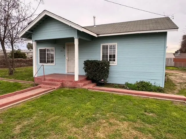 257 E Vandalia Ave, Porterville, CA 93257 - #2