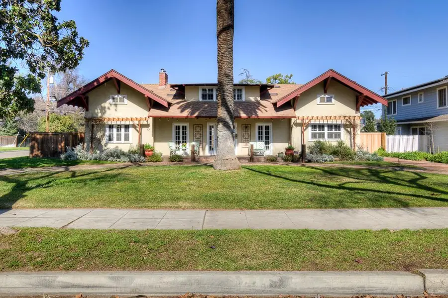 707 E Floradora Avenue, Fresno, CA 93728 - #2