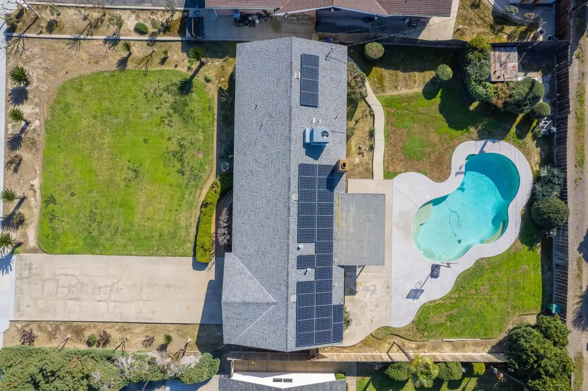 2511 18th Avenue, Kingsburg, CA 93631 - #1