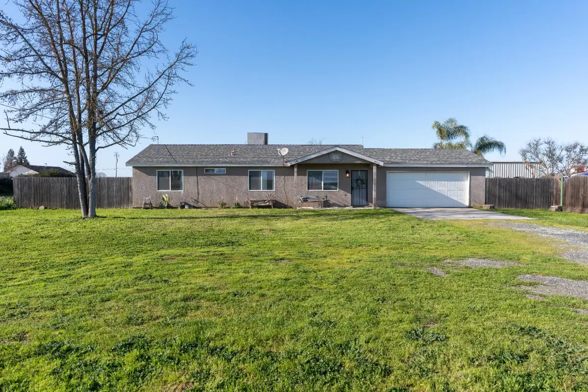 4212 Merritt Drive, Traver, CA 93673 - #1