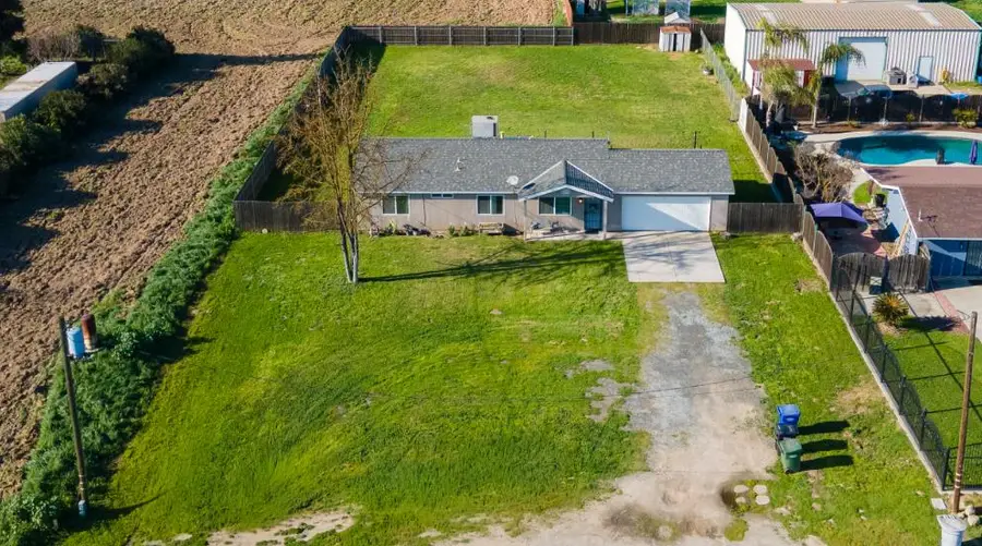 4212 Merritt Drive, Traver, CA 93673 - #2