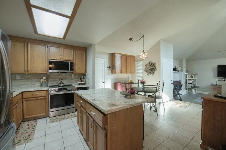 381 E Nees Avenue #101, Fresno, CA 93720 - #3