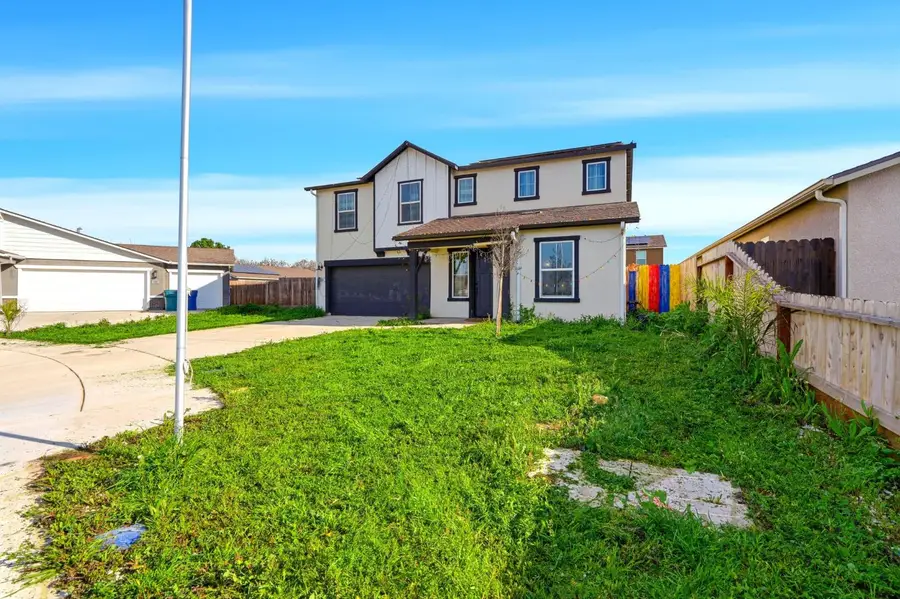 2456 Wolf Creek Place, Tulare, CA 93274 - #3