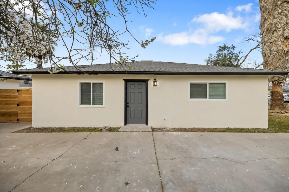 2252 S Eunice Avenue, Fresno, CA 93706 - #1