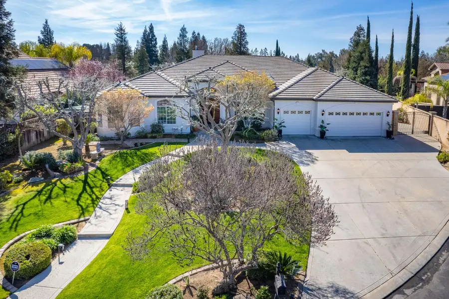 12437 N Via Tuscania Avenue, Clovis, CA 93619 - #3