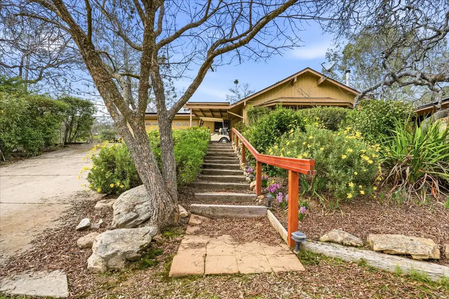 41900 Wild Horse Court, Coarsegold, CA 93614 - #2