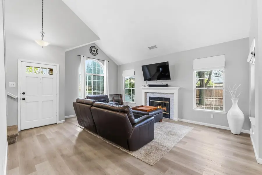 7305 N Woodrow, Fresno, CA 93720 - #3