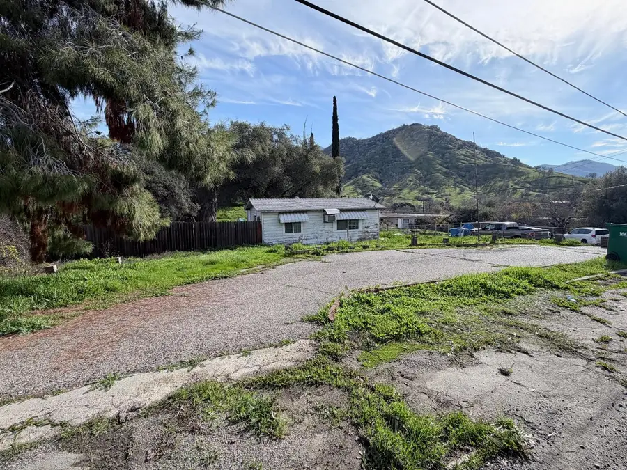35416 Highway 190, Springville, CA 93265 - #2