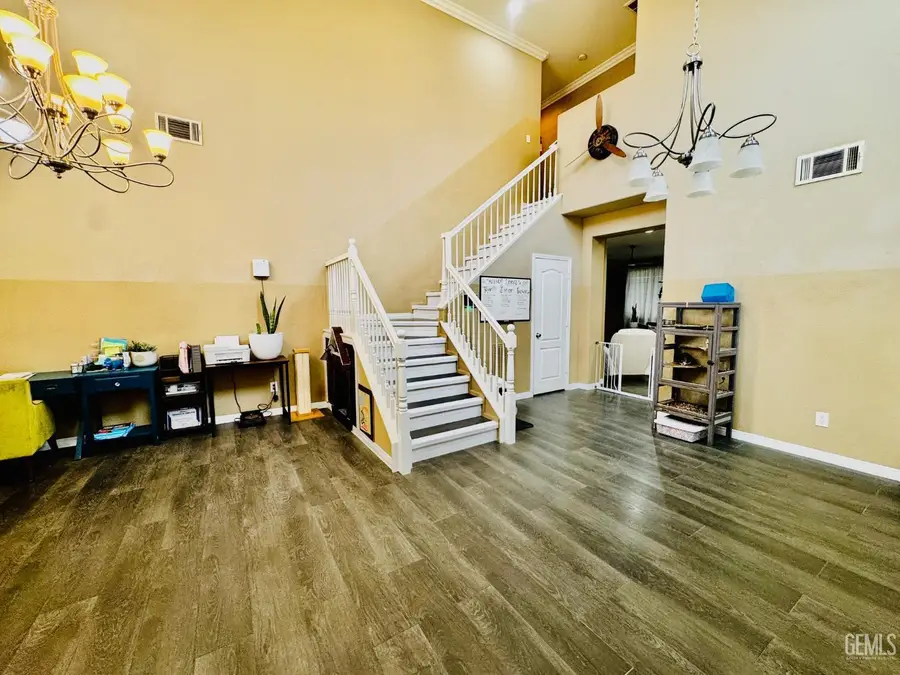 11206 Baltra Way, Bakersfield, CA 93306 - #3