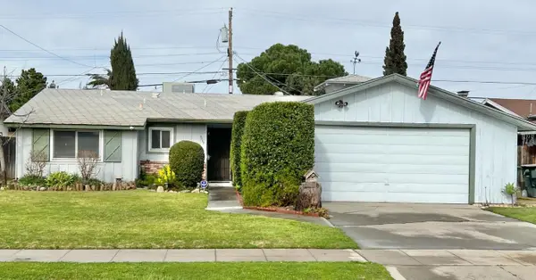 3823 E Holland Avenue, Fresno, CA 93726