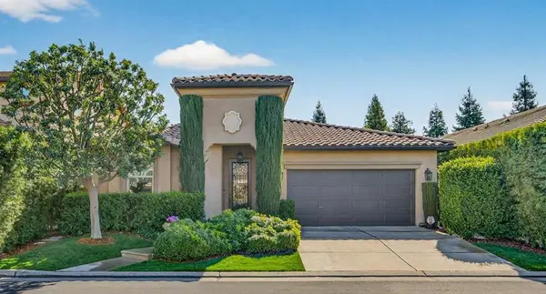 11370 N Via Napoli Drive, Fresno, CA 93730