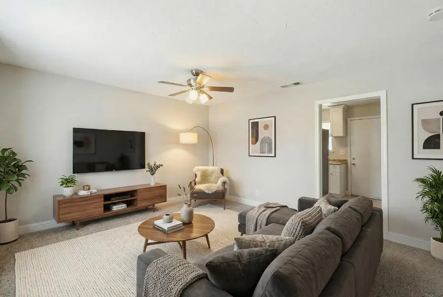 10716 Balm Of Gilead, Armona, CA 93202 - #2