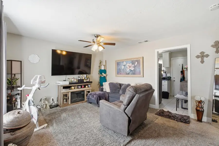 10716 Balm Of Gilead, Armona, CA 93202 - #3