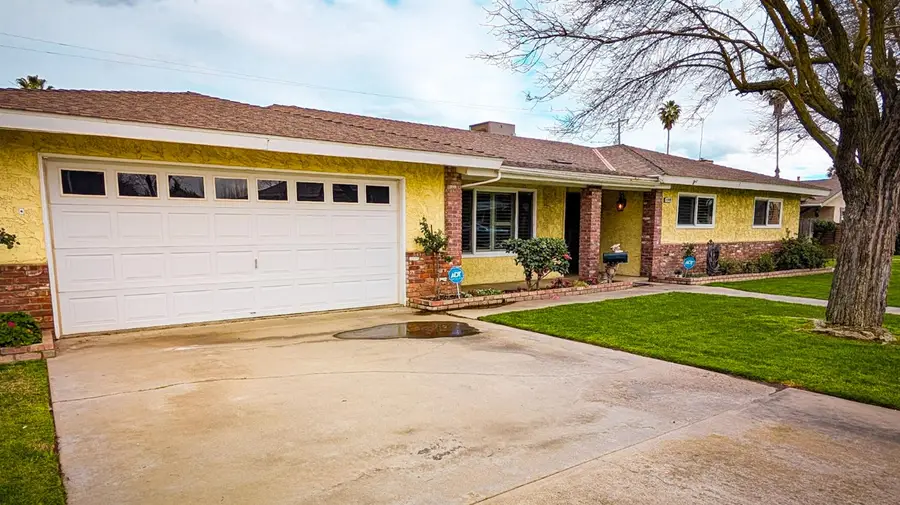 409 Shannon Avenue, Madera, CA 93637 - #2