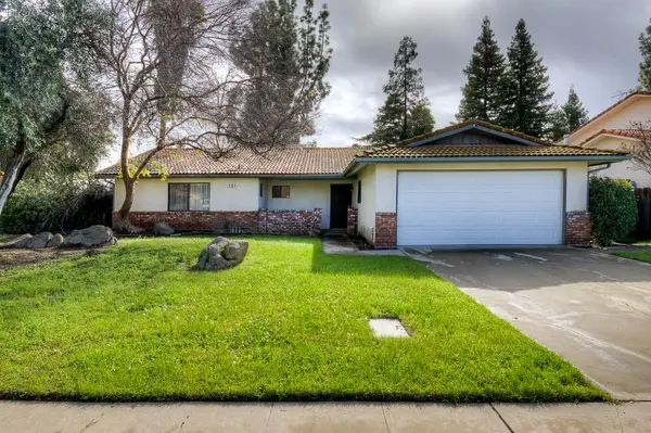 131 N Terry Avenue, Clovis, CA 93612