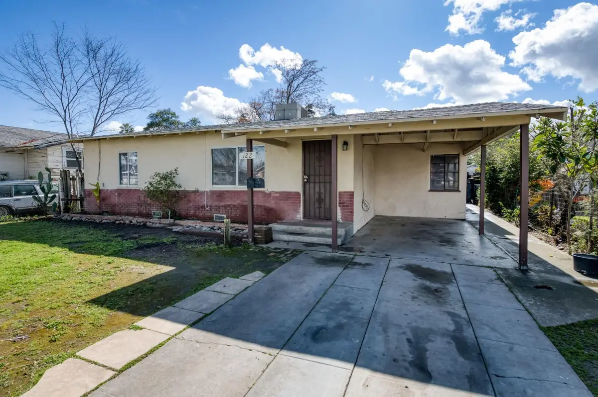122 E Eden Avenue, Fresno, CA 93706 - #1