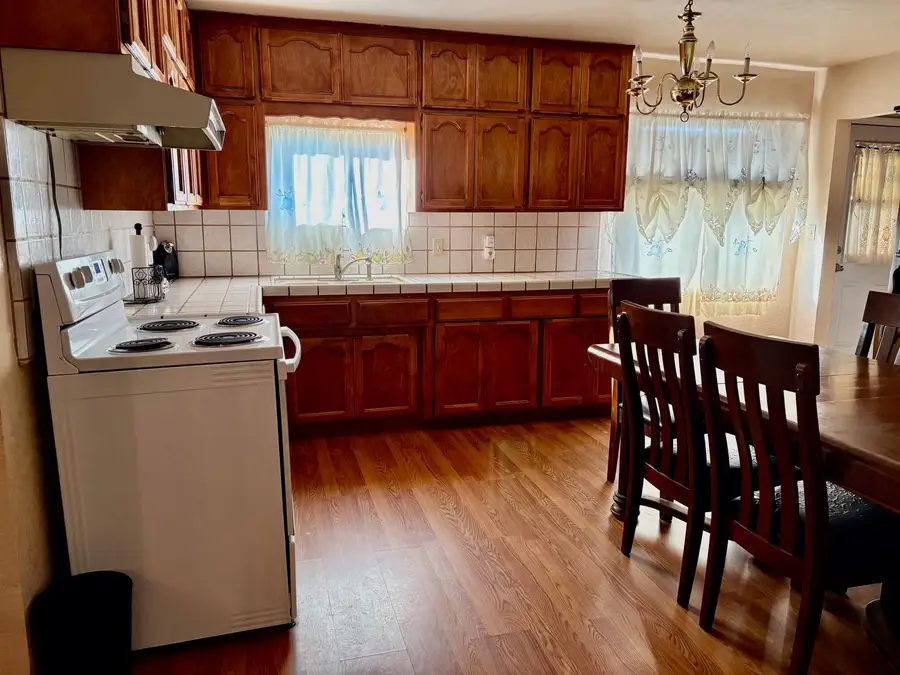 12840 10th Avenue, Hanford, CA 93230 - #3