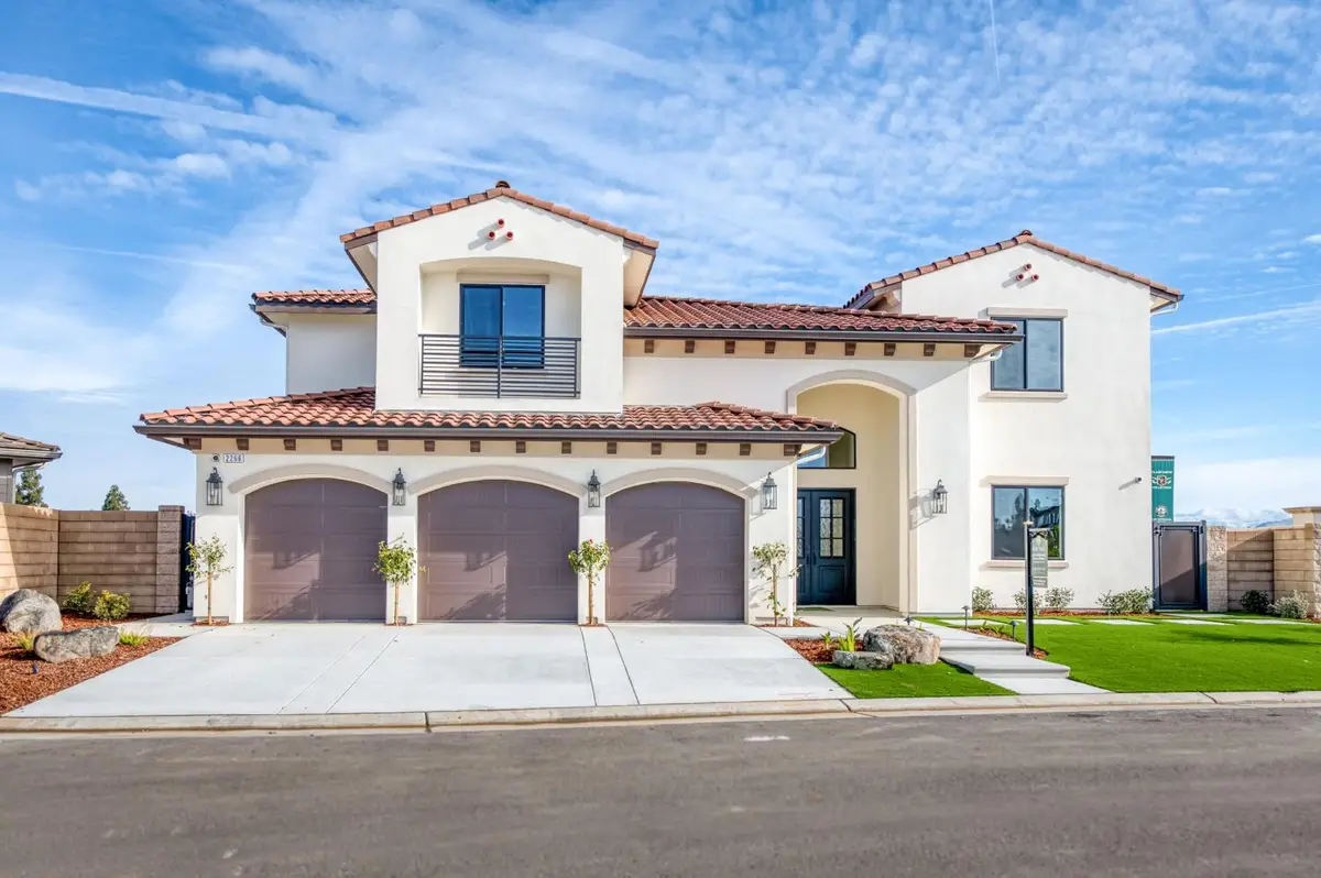 2266 E Bogey Way, Fresno, CA 93730 - #1