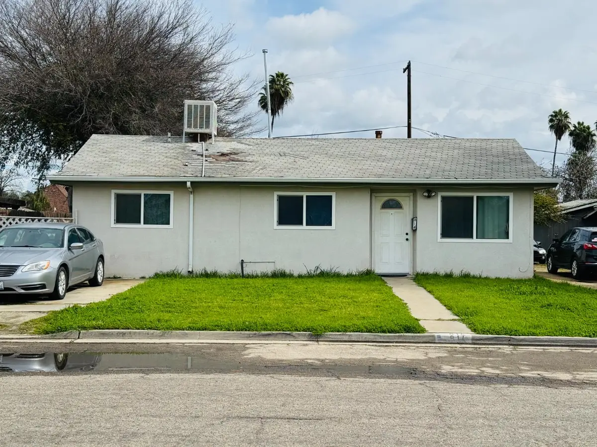 814 Brehler Avenue, Sanger, CA 93657 - #1