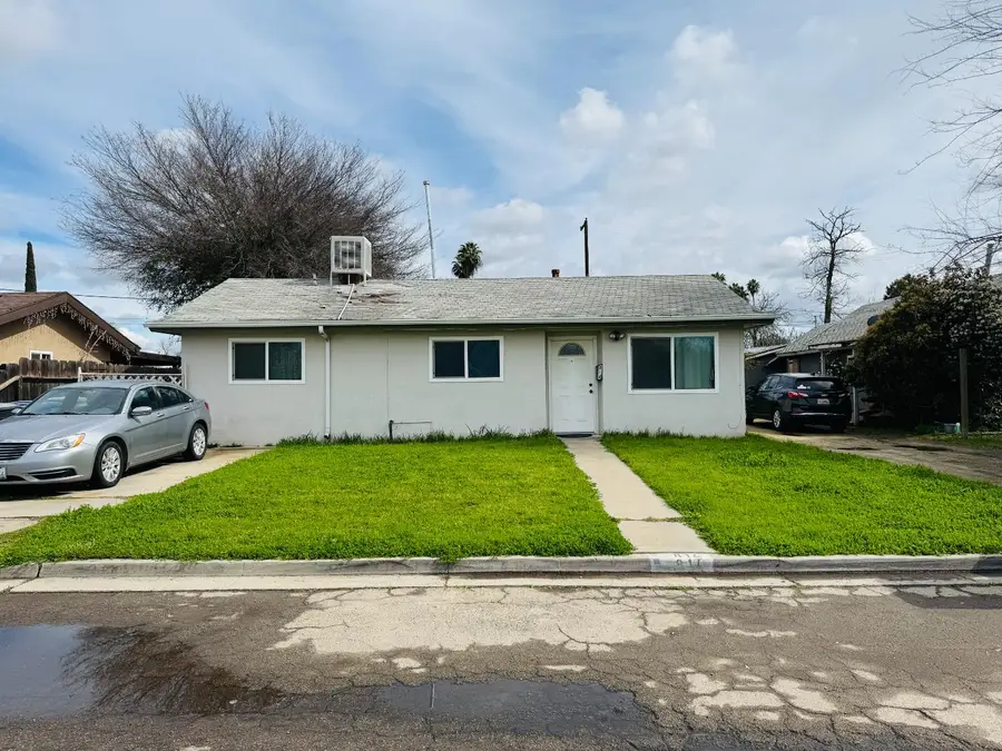 814 Brehler Avenue, Sanger, CA 93657 - #2