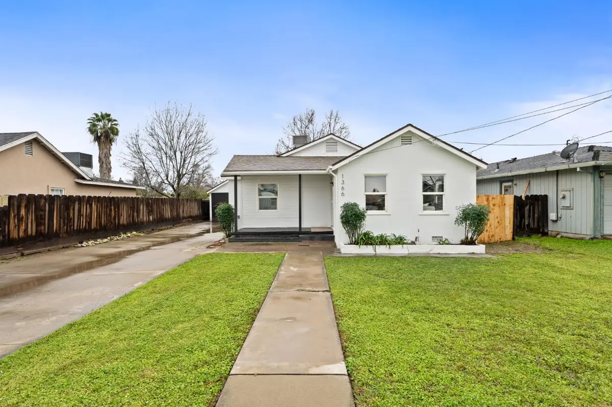 1366 E Alexander Avenue, Merced, CA 95340 - #1