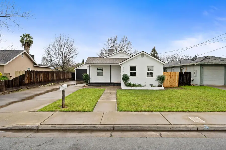 1366 E Alexander Avenue, Merced, CA 95340 - #2
