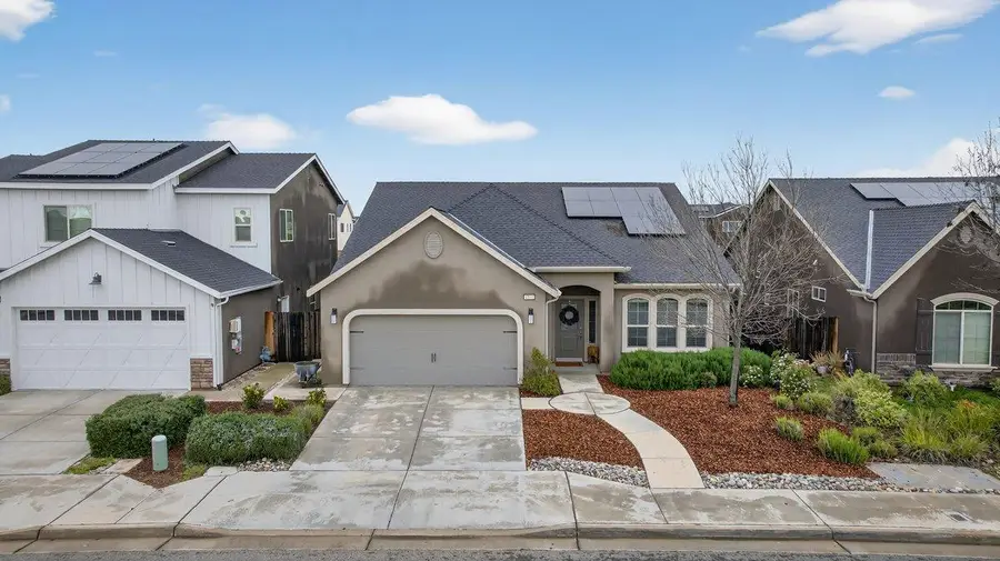 4161 Alamos Avenue, Clovis, CA 93619 - #2