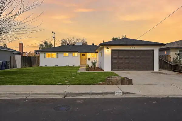 505 W Pico Avenue, Clovis, CA 93612