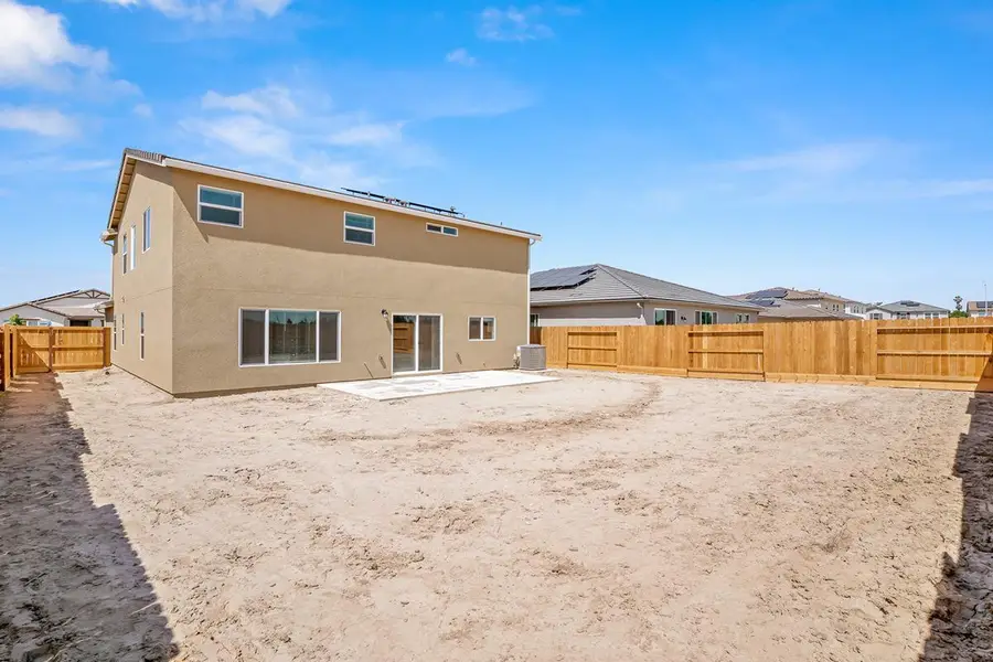 2195 S Terry Avenue, Fresno, CA 93725 - #3