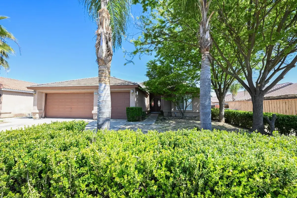 1135 Raffer Johnson Drive, Kingsburg, CA 93631 - #1